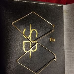 SARAH BRIGGS Stormies